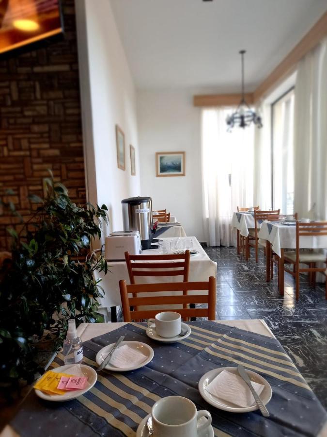 Hosteria Bello Horizonte 圣卡洛斯-德巴里洛切 外观 照片